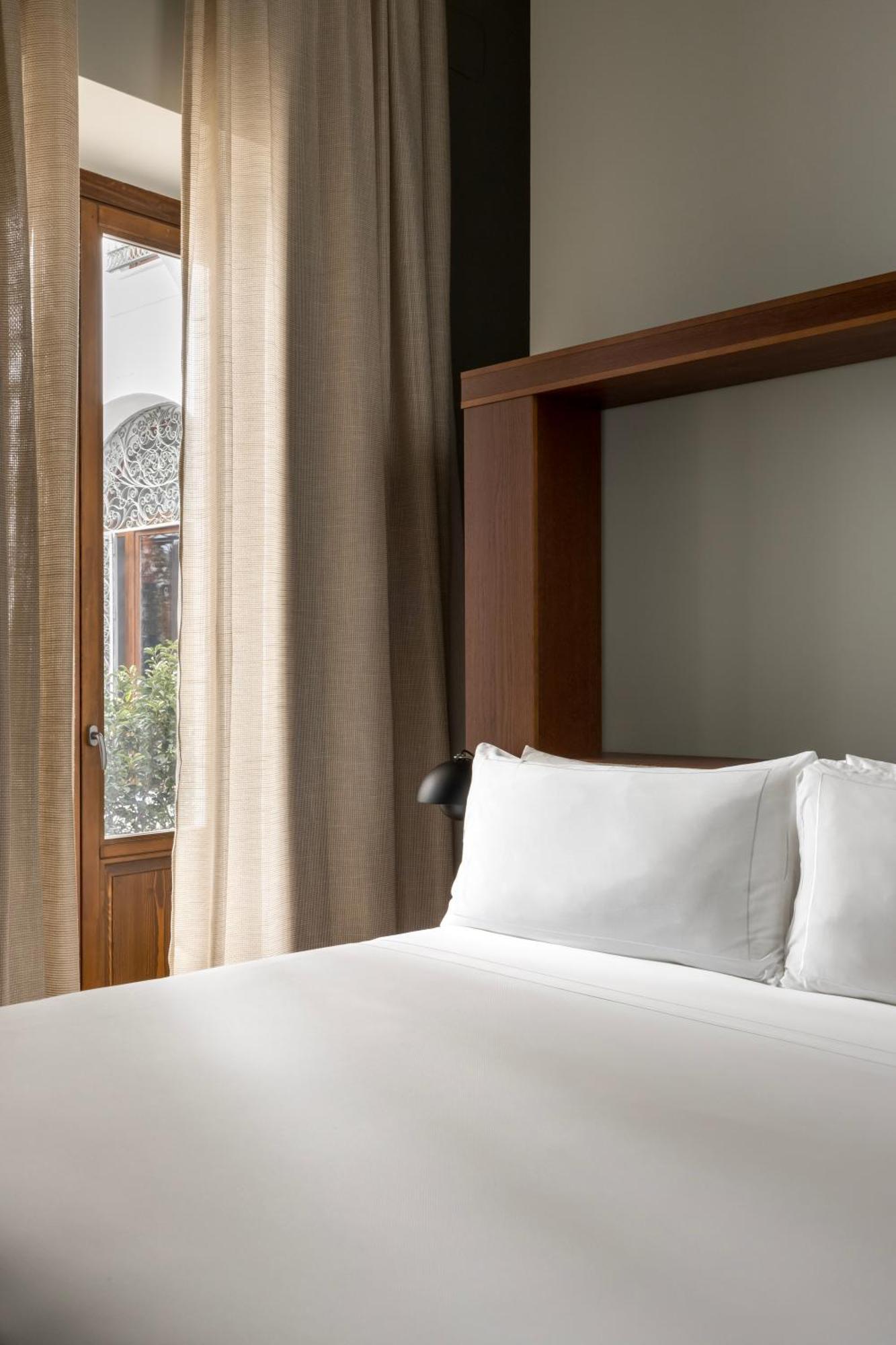 Mercer Residences Sevilla Buitenkant foto